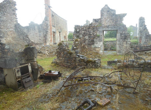 Ruins in Oradour-sur-Glane 